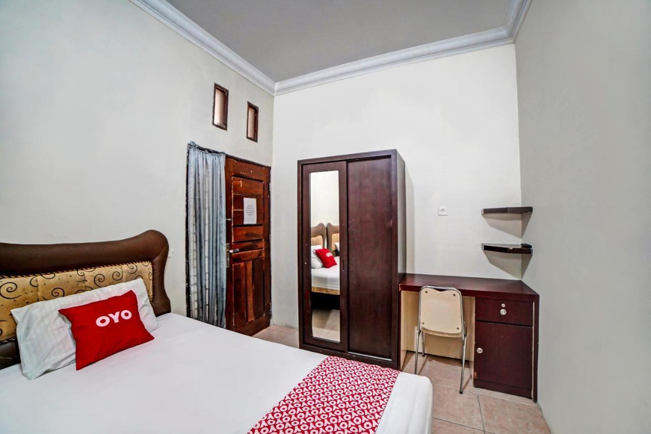Oyo 90751 Graha Sei Batugingging Hotel Medan Luaran gambar