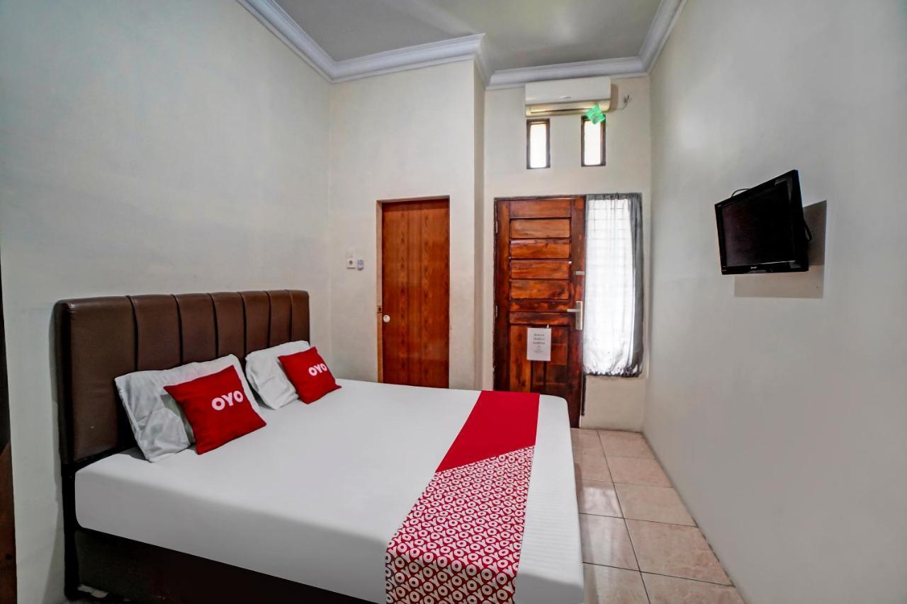 Oyo 90751 Graha Sei Batugingging Hotel Medan Luaran gambar